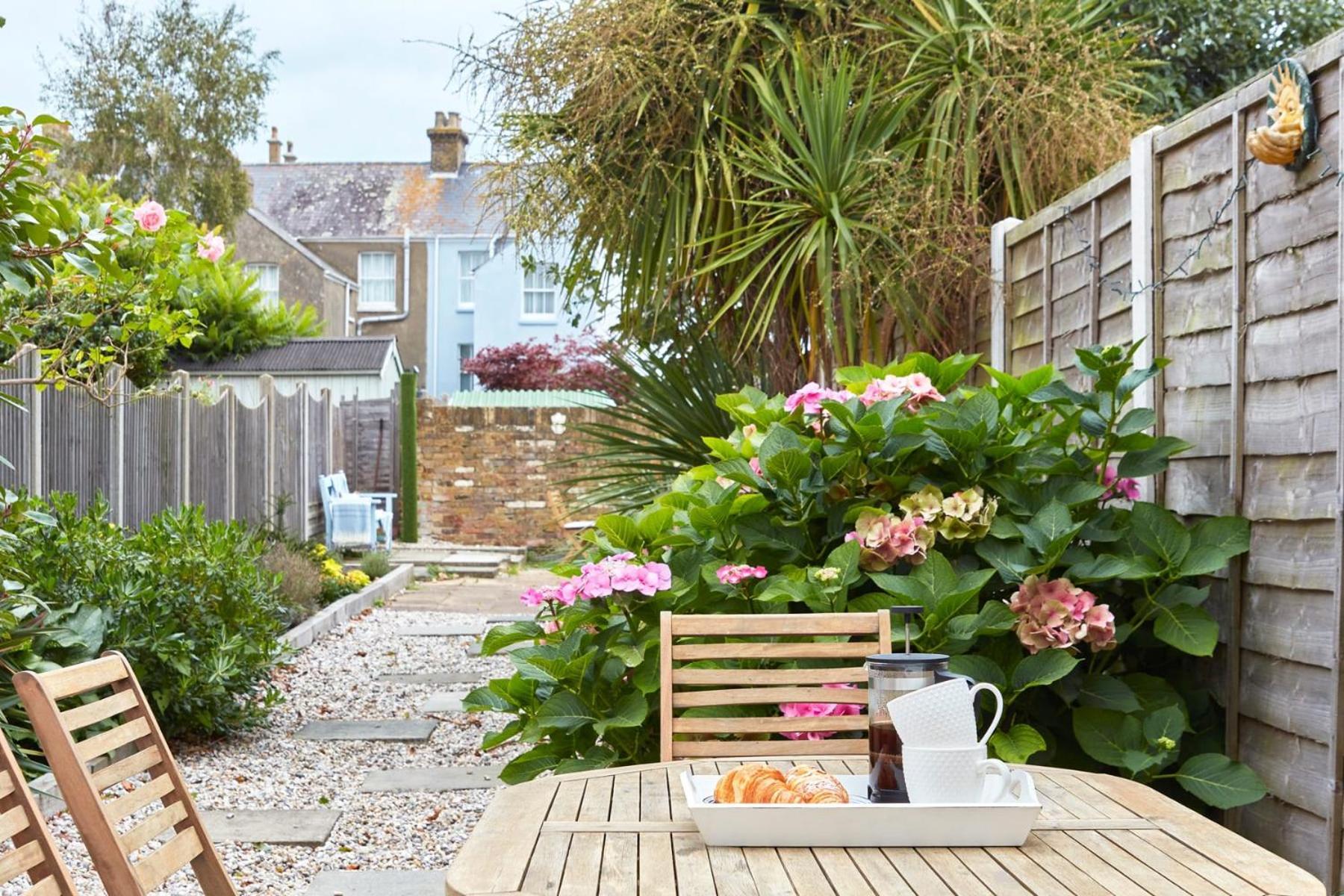 Spacious Coastal Cottage Close To Beach - Bailey Cottage Deal Exterior photo